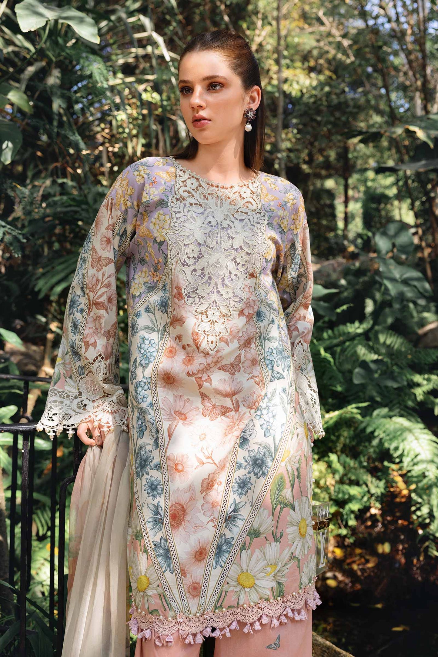 M.Prints Premium Lawn 3 Piece Suit